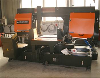 旋轉角度帶鋸床的安裝事項