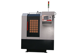 活塞鋁冒口專(zhuān)用切割數(shù)控帶鋸機(jī)